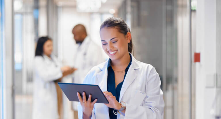 Going Paperless: A Step-by-Step Guide to Transitioning to Occupational Health Software  